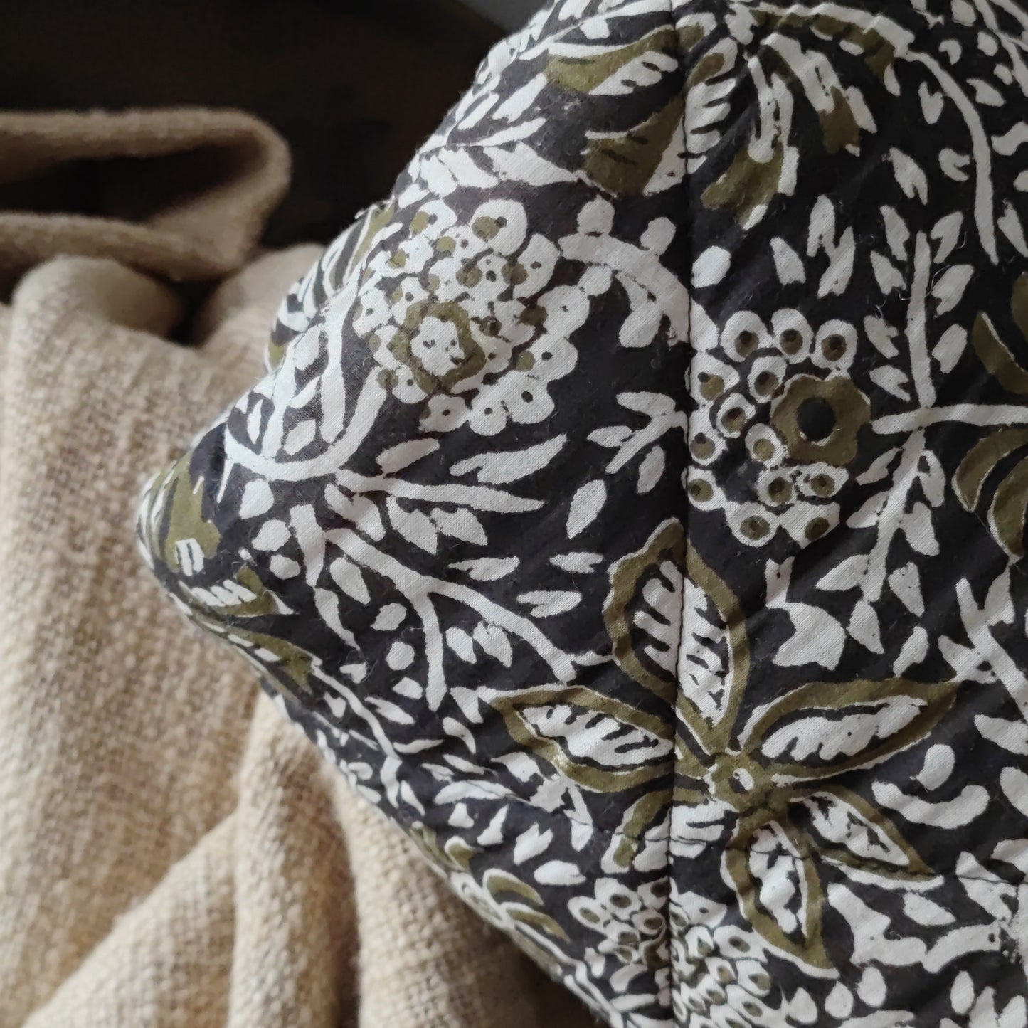 Flower quilt/ plaid / bed sprei 130 x 170