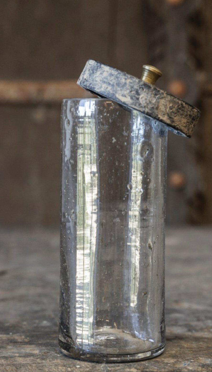 Glass jar m
