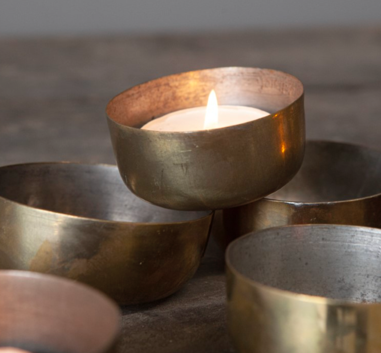Bronze (candle) tray