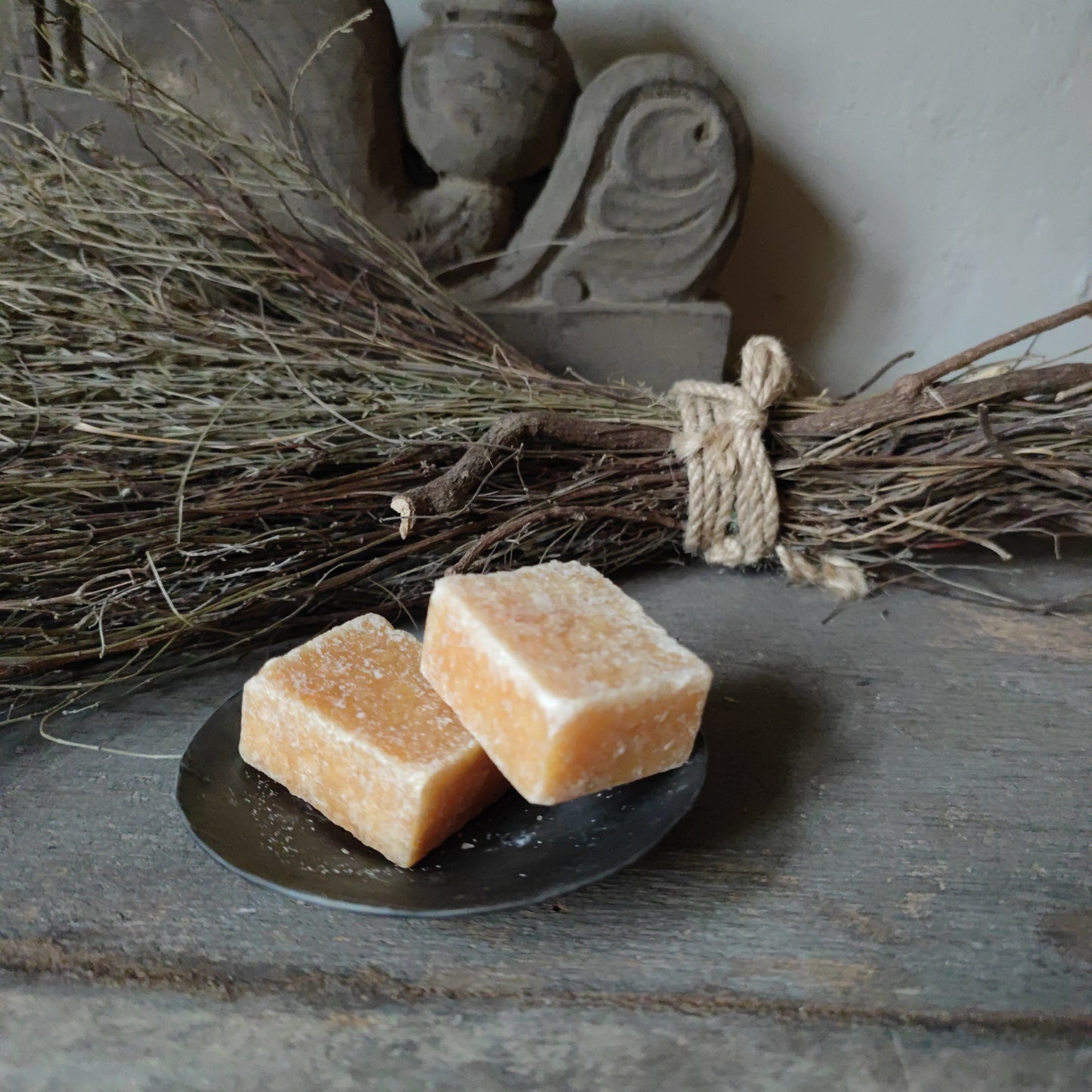 Amber diced wild fig