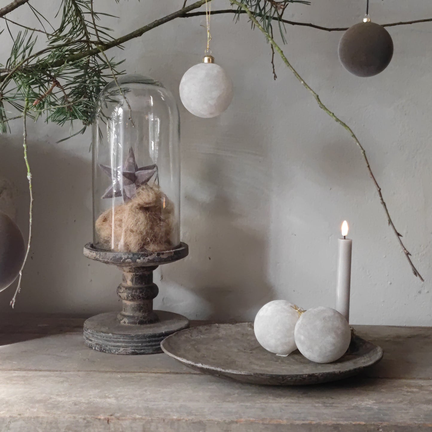 Samt-Weihnachtskugel rauchgrau