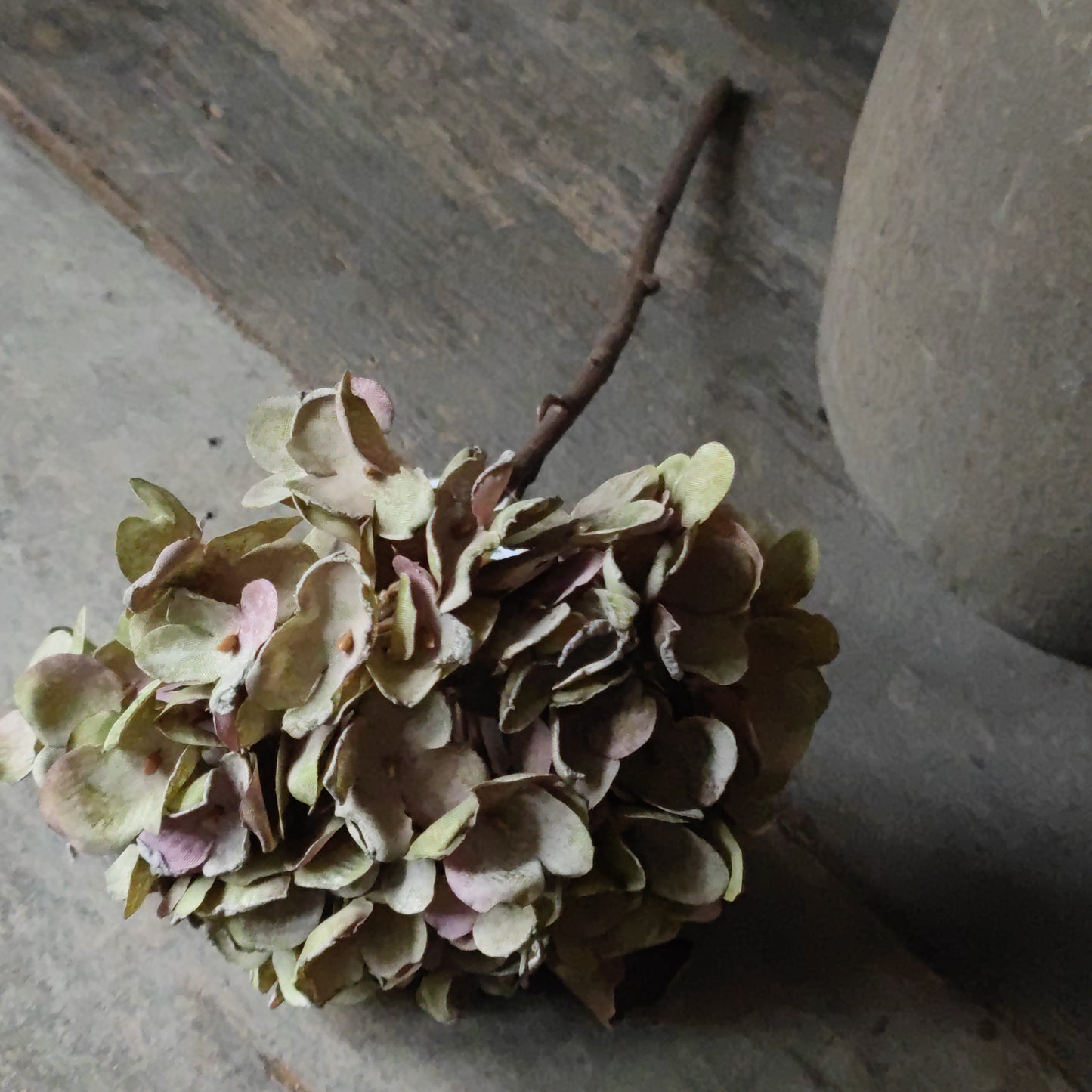 Silk hydrangea soft lilac 40 cm