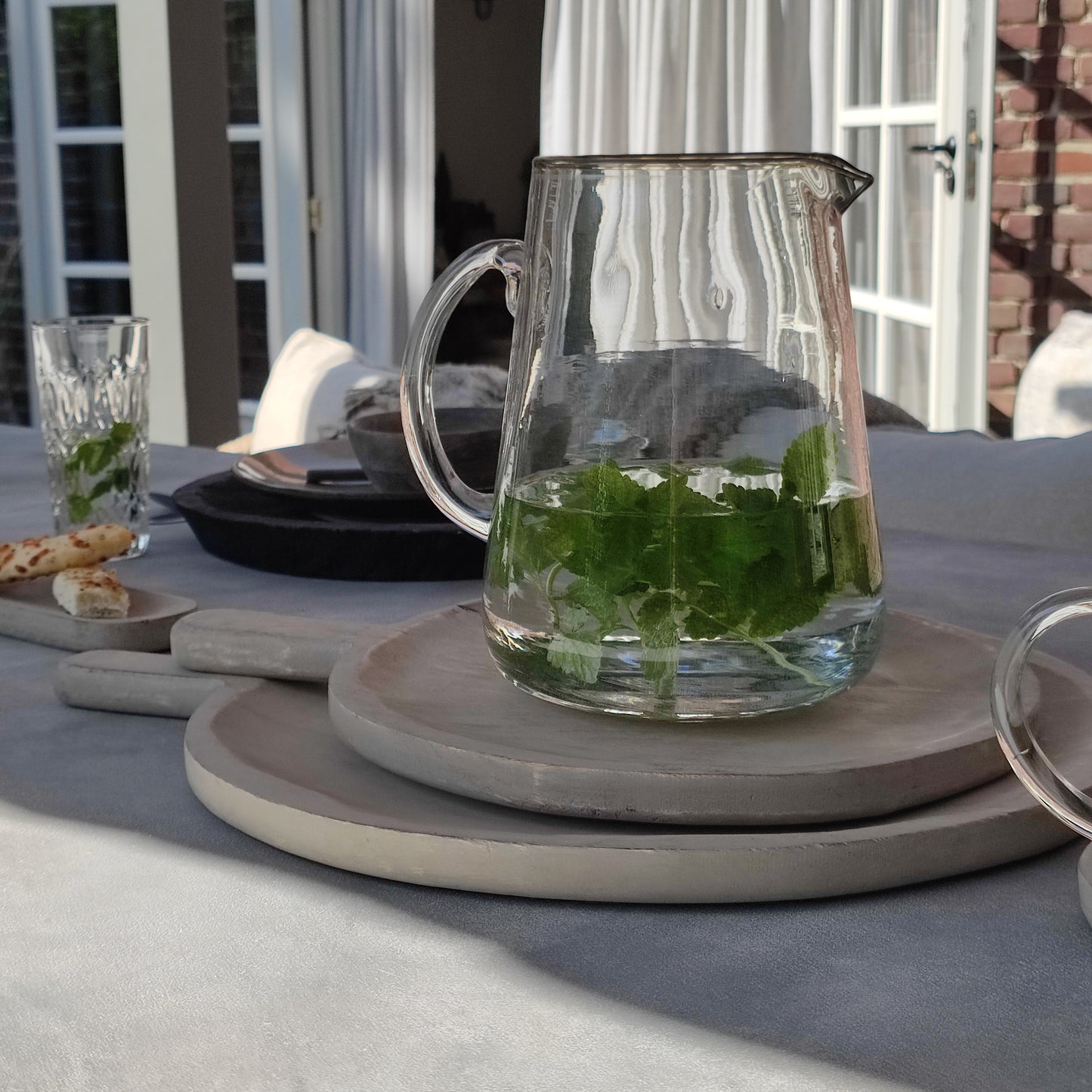 Grey wash serveerplank rond (Middel)