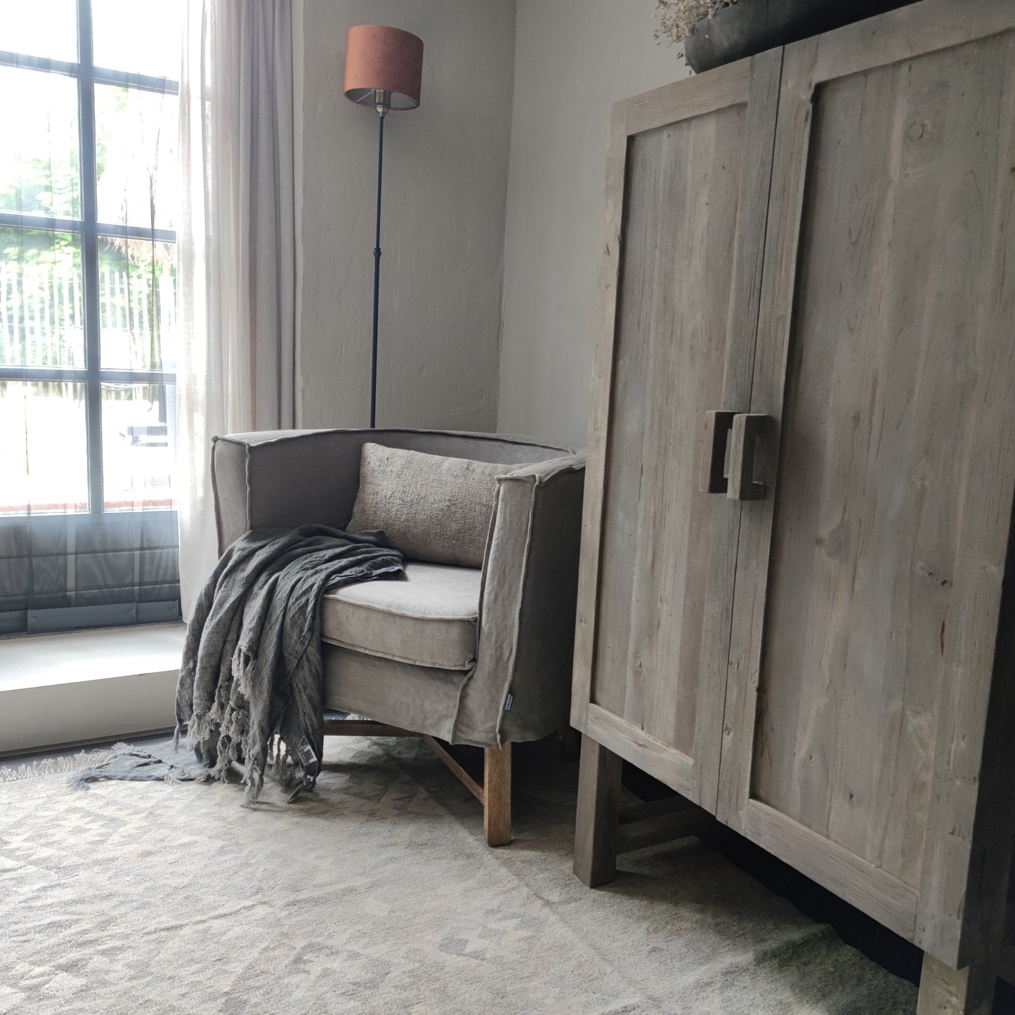 Fauetuil Dirk Aura Peeperkorn TAUPE op bestelling