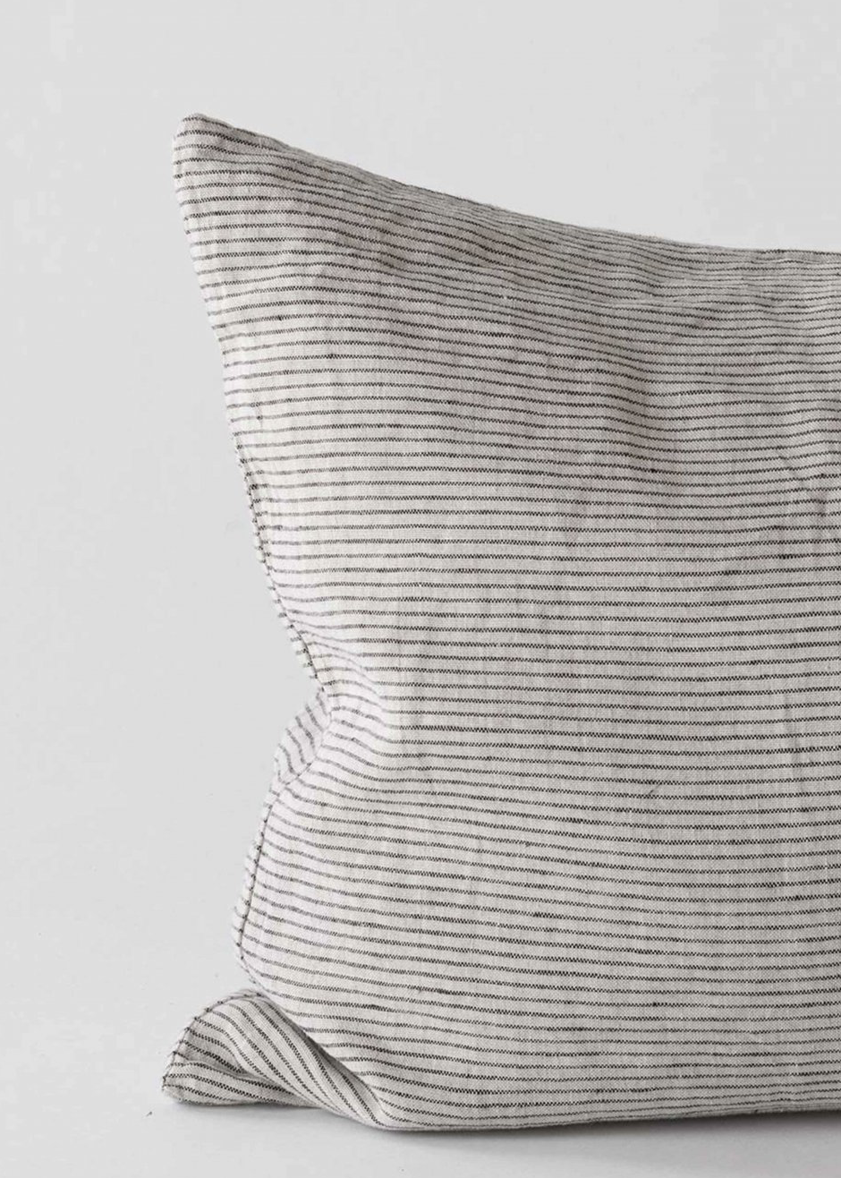 Linnen stripe kussenhoes beige/zwart 40 x 60