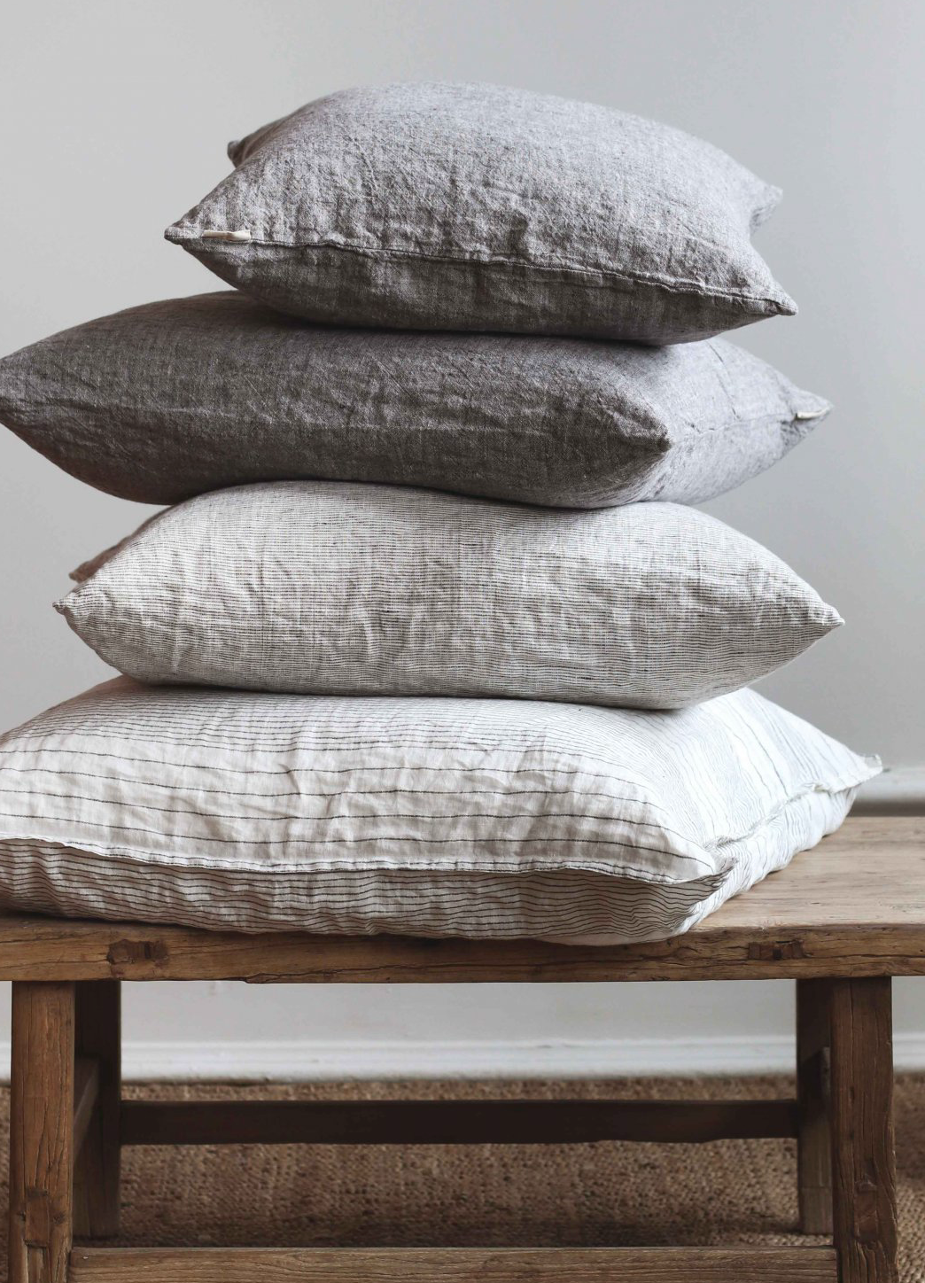 Linnen stripe kussenhoes beige/zwart 40 x 60