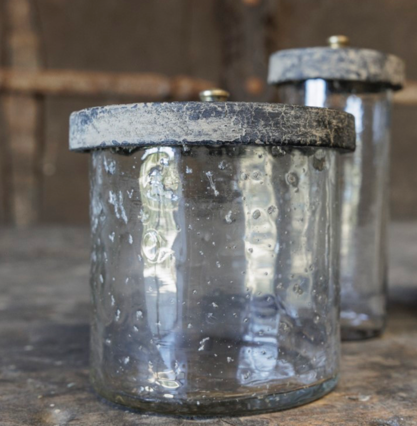 Glass jar m