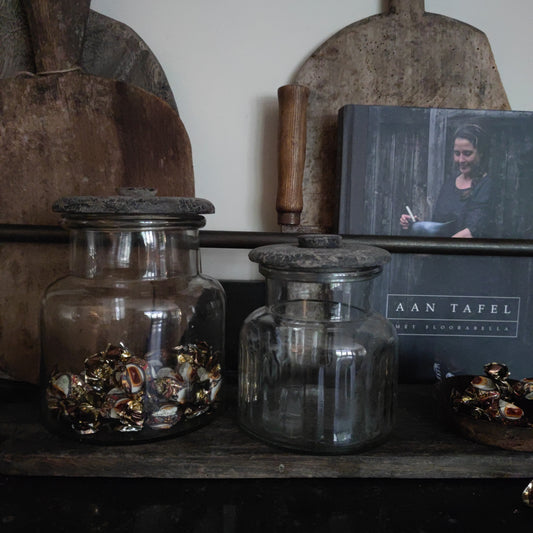 Glass jar S