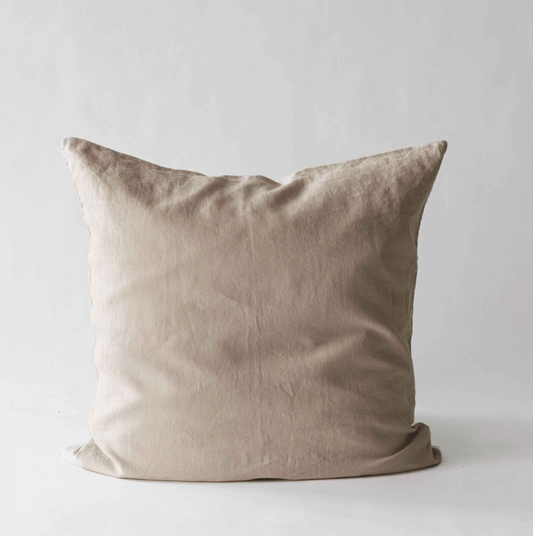 Stonewashed linen cushion hazel 65 x 65